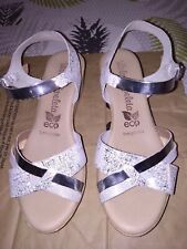 Jolies sandales Compensées Neuves en Cuir Marque LOLA ESPELETA Pointure 36