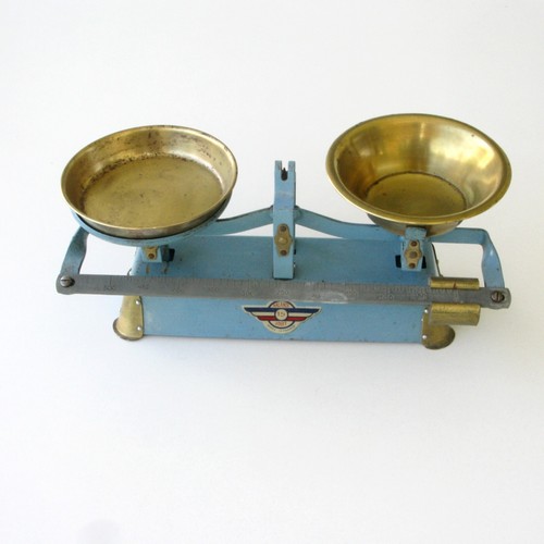 Très ancien jouet petite - très,