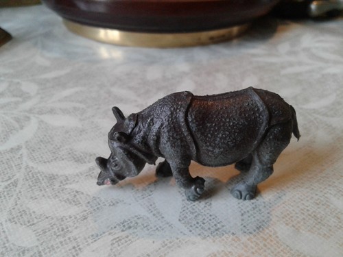 Rhinocéros biscottes prior - rhinocéros,