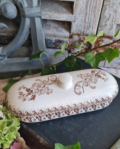 Ancien service toilette - a,