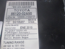 AUTORADIO  RÉCEPTEUR TOYOTA AURIS  8612002A50  2200604