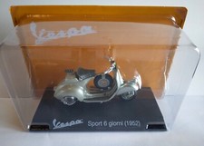 Die Cast Vespa Sport 6 Jours (1952) - Vespa Collection 1/18