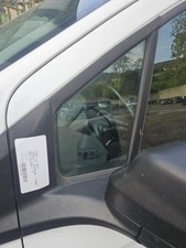 Custode avant gauche (porte)