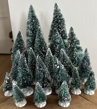 ? Lemax Lot de 20 sapins décoratifs pour village de noël Lemax L3