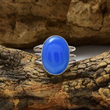 Joli Calcédoine Bleue Gemme