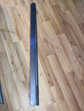 Baguette porte avant gauche Mercedes W245 Classe B  Référence A1696983562