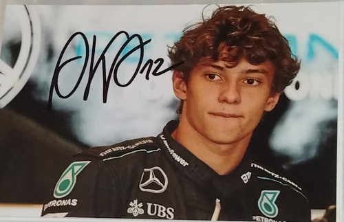 Autograph andrea kimi - autograph,