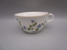 Tasse a café ancienne en