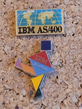 Lot 2 Pin's Informatique IBM