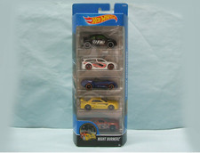 Hot Wheels - VW BEETLE +