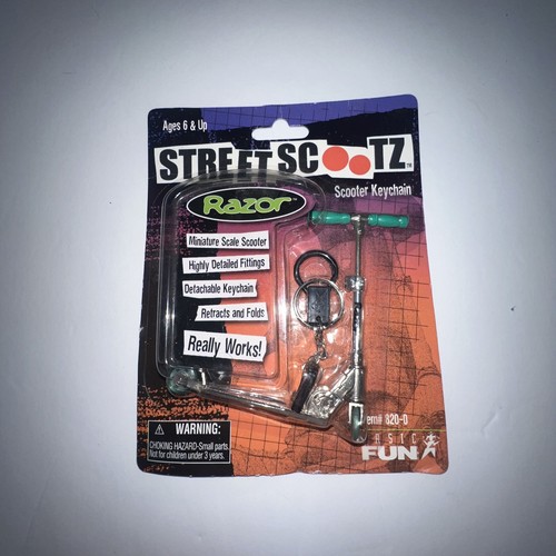 Street scootz razor keychain - ,