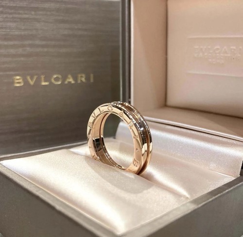 Bulgari bague zero1 54 - pg,