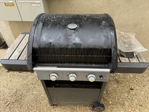 Barbecue gaz avec plancha - à,