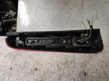 Feu arriere principal droit