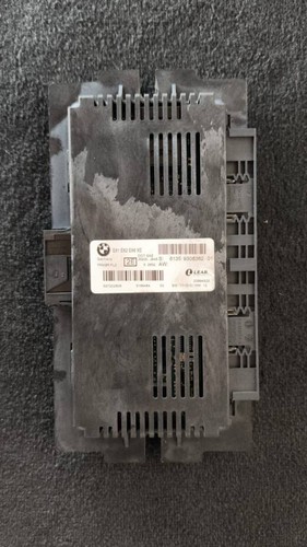 Bmw series e90 - bmw, footwell