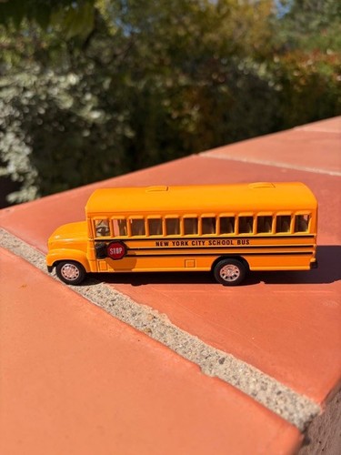 Bus scolaire américain avec