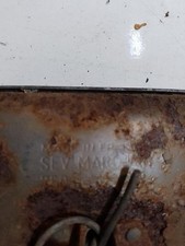 Anti brouillard gauche (feux)