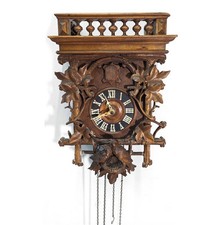 Pendule au coucou en bois à