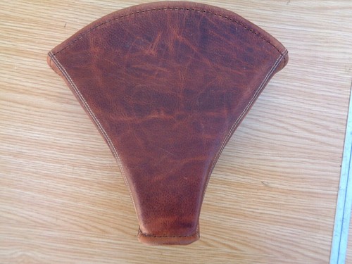 Dessus selle neuf - selle, cuir