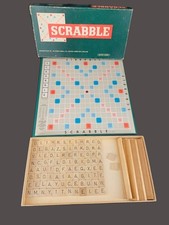 Jeu de société SCRABBLE jeton et chevalets bois version anglaise