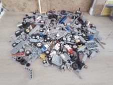 LEGO BASIC ET TECHNIC. BRIQUES PLAQUES PERSONNAGES AUTRES ENSEMBLE VRAC (34)