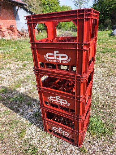 Lot casiers bouteilles - casiers,