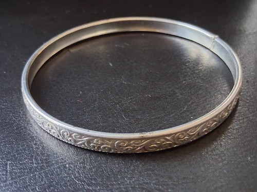 Bracelet jonc rigide vintage