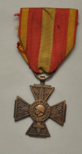 Décoration médaille croix - décoration,