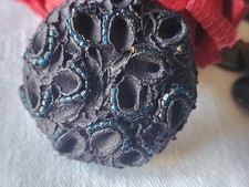 Enorme bouton vintage bleu chaine perlé  pied 4,3 cm ref 2644