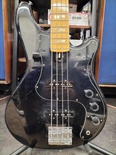 Guitare basse électrique (YAMAHA) SB-700 Super Bass noire fabriquée au...