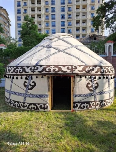 Yourte traditionnelle - traditionnelle, du
