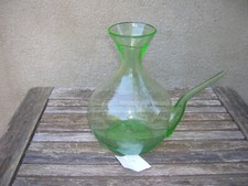 porron en verre soufflé cul rentrant verrerie du languedoc moussan vert 20cm
