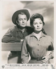 ALAN LADD JEANNE CRAIN GUNS OF THE TIMBERLAND 1960 PHOTO ORIGINAL