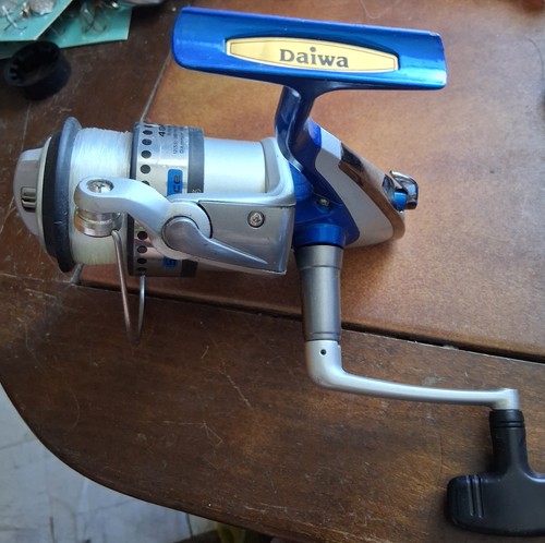 Moulinet daiwa 4000 - moulinet,