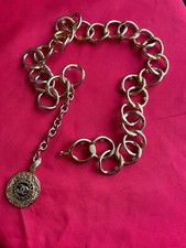 Chaine ceinture dorée Chanel