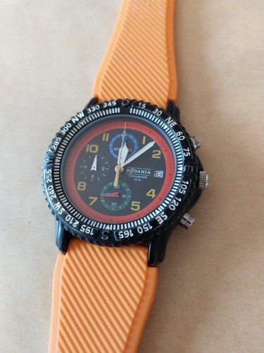 Jolie montre crono - montre, 37