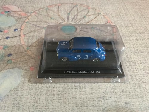 Voiture miniature renault - miniature,