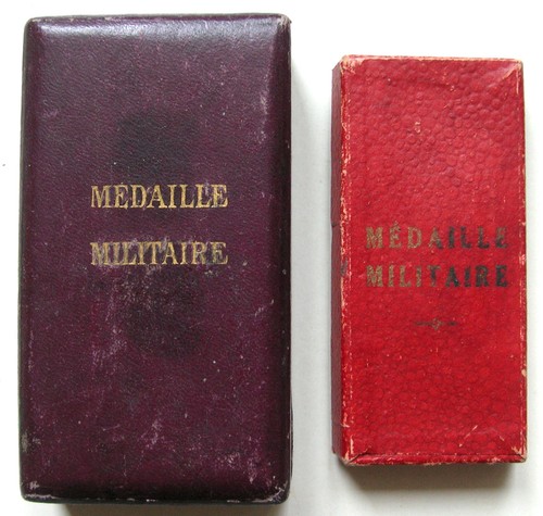 Lot anciennes boites - de,
