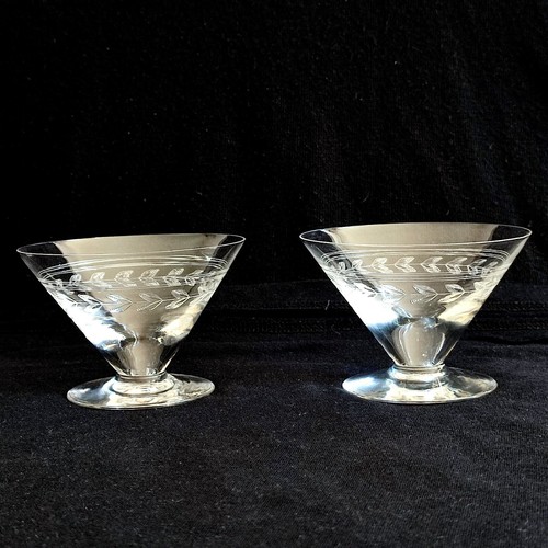 Coupes champagne en - À,