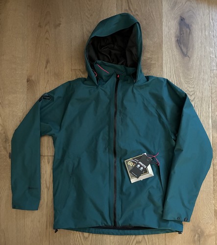 Nwt men musto - nwt,