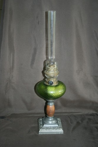 Lampe pétrole ancienne - ancienne,