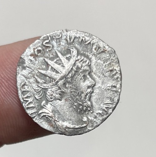 Monnaie romaine postume - monnaie,
