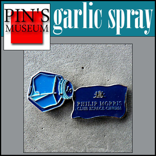 Pin cinéma club - pin's,