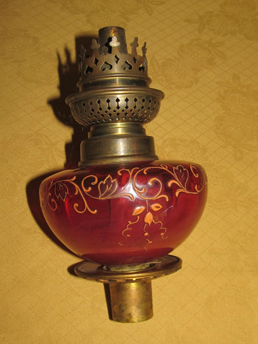 Ancienne toupie piano rouge - ancienne,