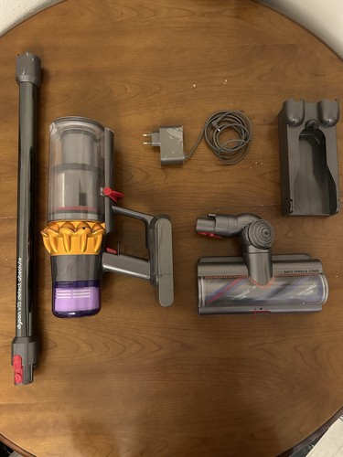 Dyson v15 aspirateur sans fil - ,
