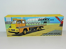 Dinky toys 885 - saviem, porte