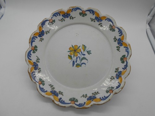 Ravissante assiette - 1270, )