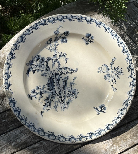 Plat gien chardons terre - plat, de