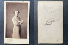 Mouret, Paris, Jeune homme en redingote claire, circa 1870 CDV vintage albumen -