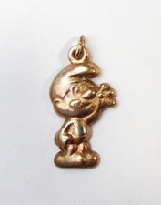 cyb - Fève métal doré pendentif  Schtroumpf - C4